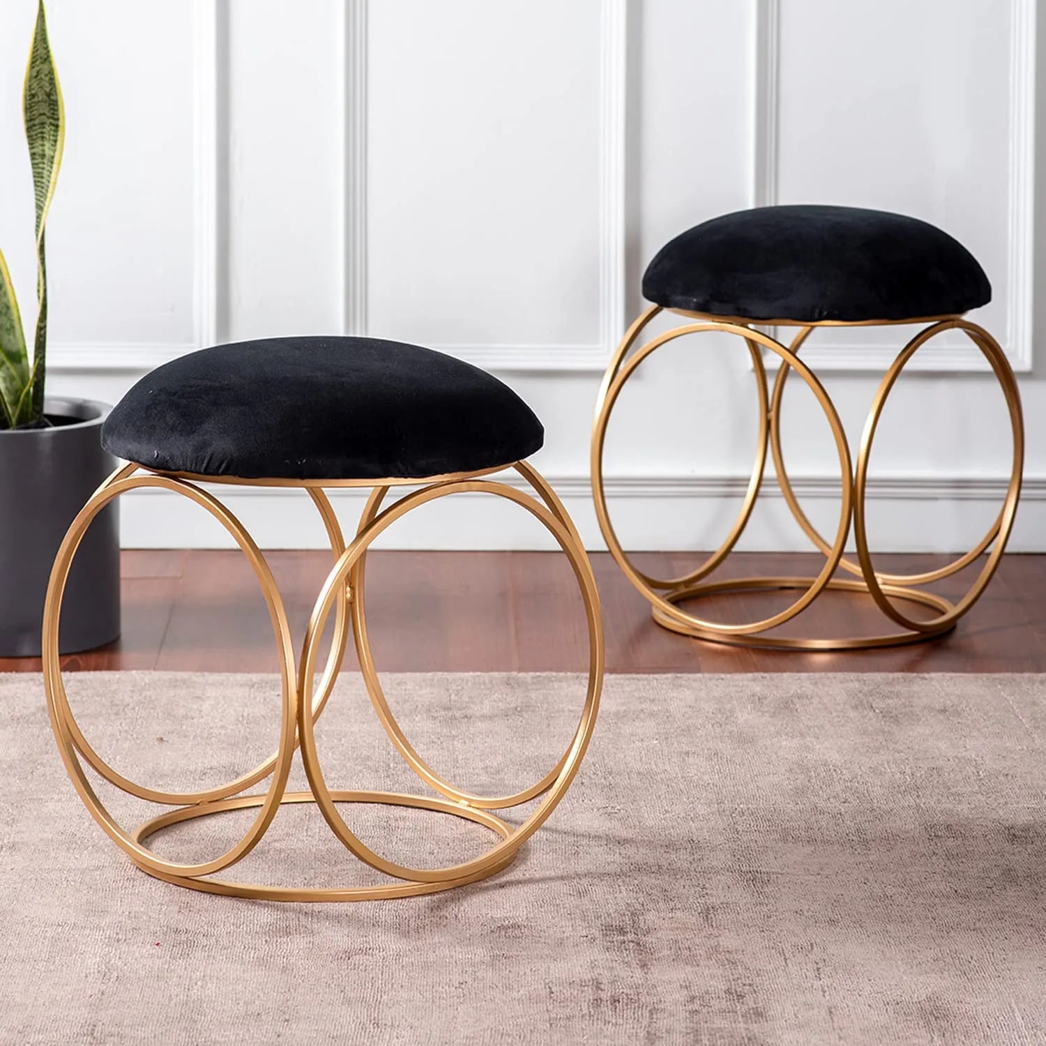 Metallic seating stool sofa chair Ottoman pouffes Sitting Stool