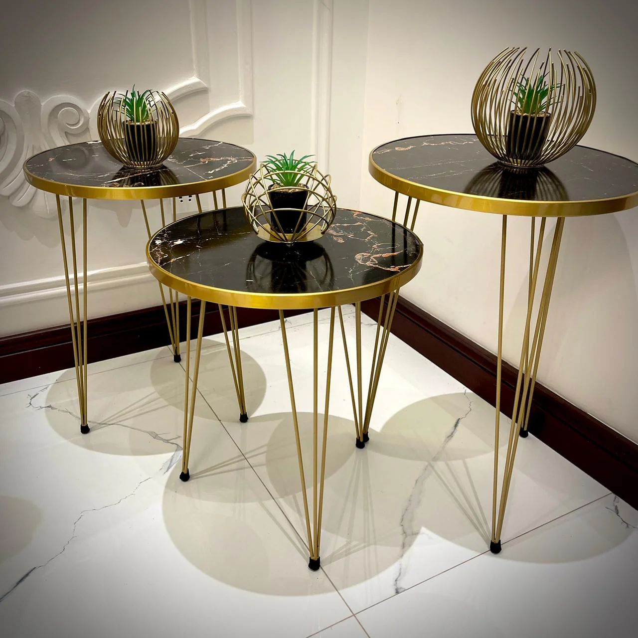 Round Shape Coffee Table
